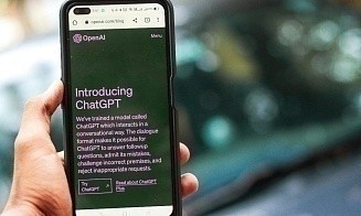 Самая популярная нейросеть больше не требует регистрации