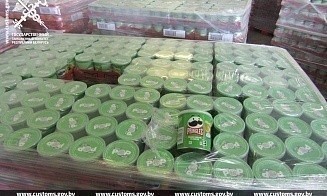 Чипсы Pringles и блогерский шоколад пытались ввезти в Беларусь, занизив цену в 7 раз