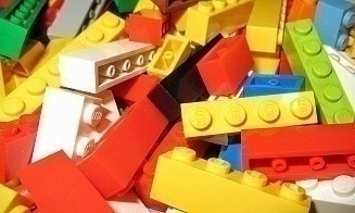 Правнучка основателя LEGO продала 4 млн акций компании